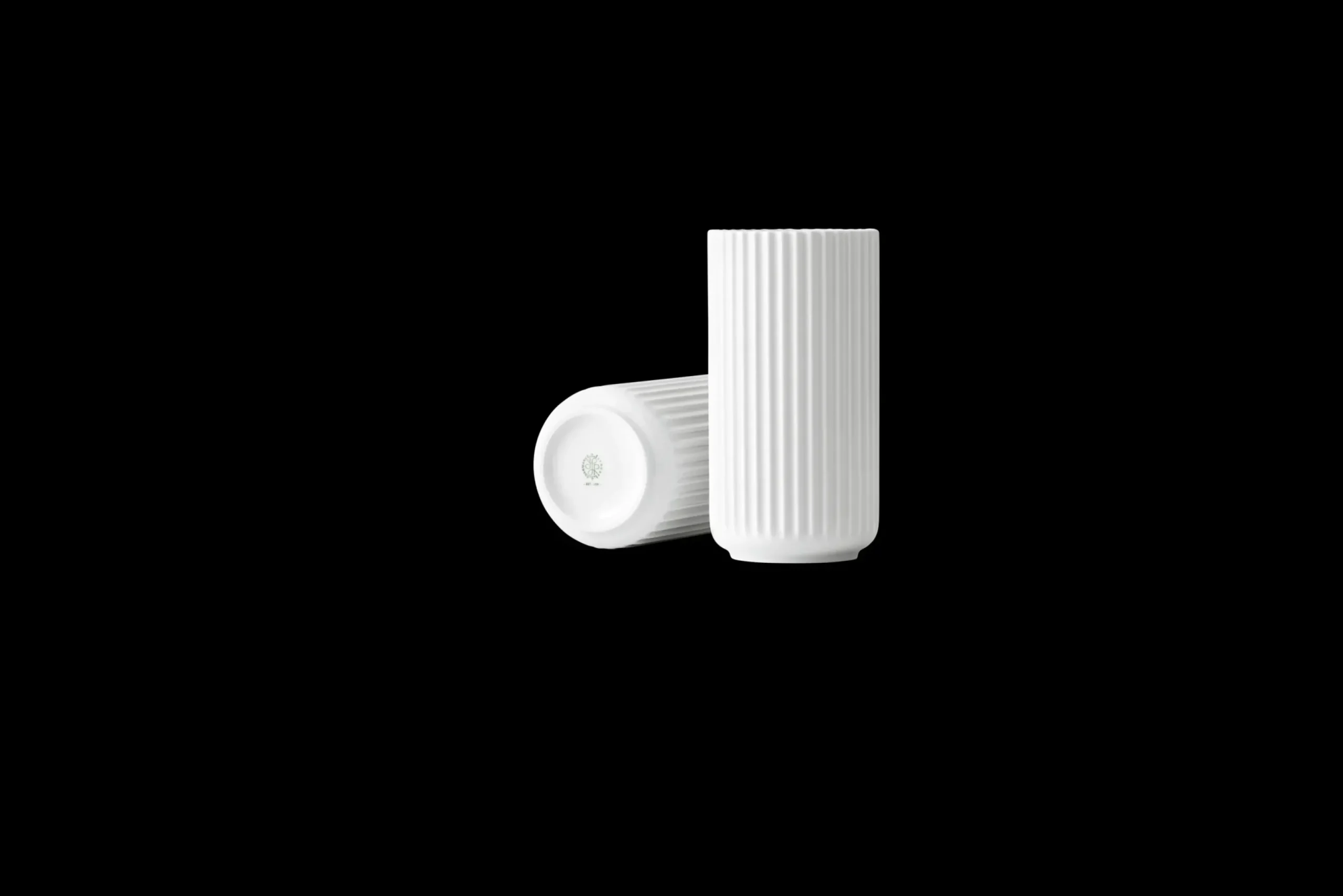 Lyngby Porcelæn Lyngby Vase H20.5 hvid porcelæn | Køb her